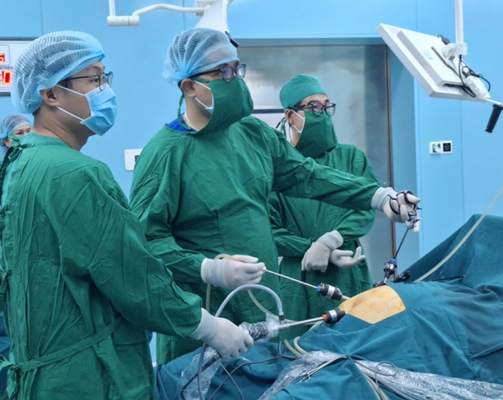 Bệnh nhân 67 tuổi ở Côn Đảo được cứu sống nhờ ca phẫu thuật khẩn cấp