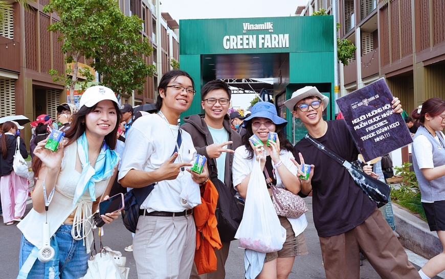 Các sản phẩm Vinamilk chinh phục giới trẻ năng động, hiện đại và đầy nhiệt huyết - Ảnh: Vinam