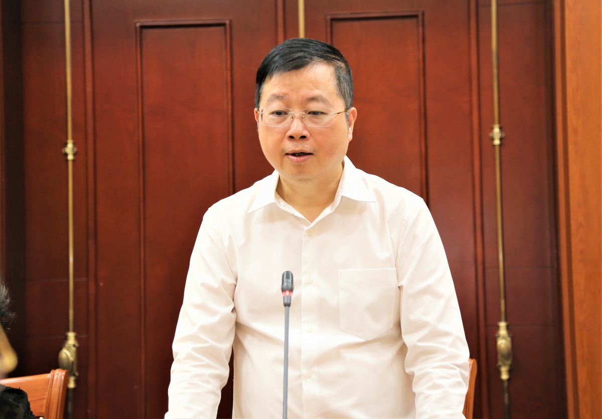 Đồng chí Nguyễn Thanh Lâm phát biểu