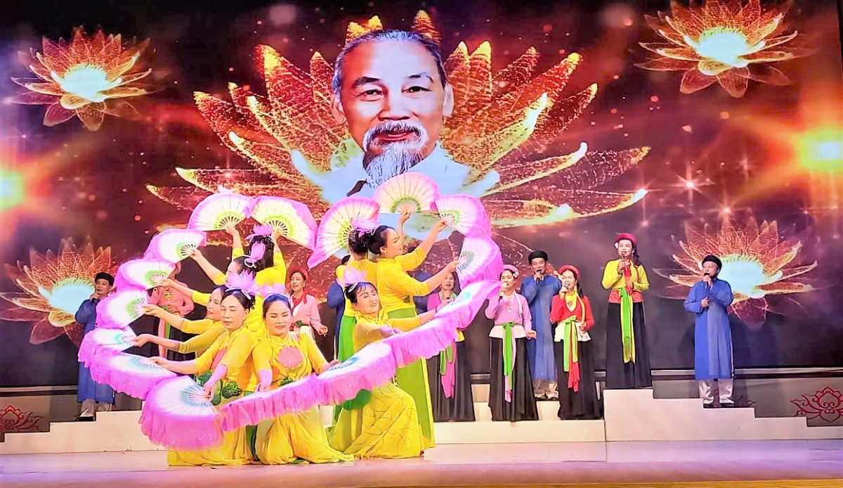 Đêm văn nghệ “Bài ca người cao tuổi Việt Nam” tại Sơn La: Thanh âm cuộc sống và khát vọng tuổi già