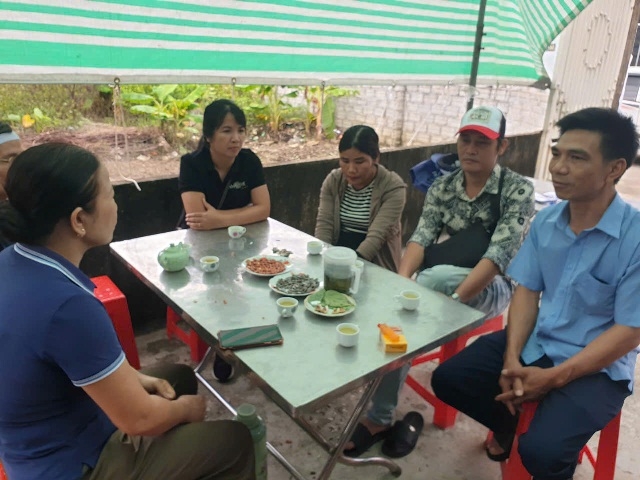 Các cấp chính quyền đến chia buồn cùng gia đình bà Nguyễn Thị Việt