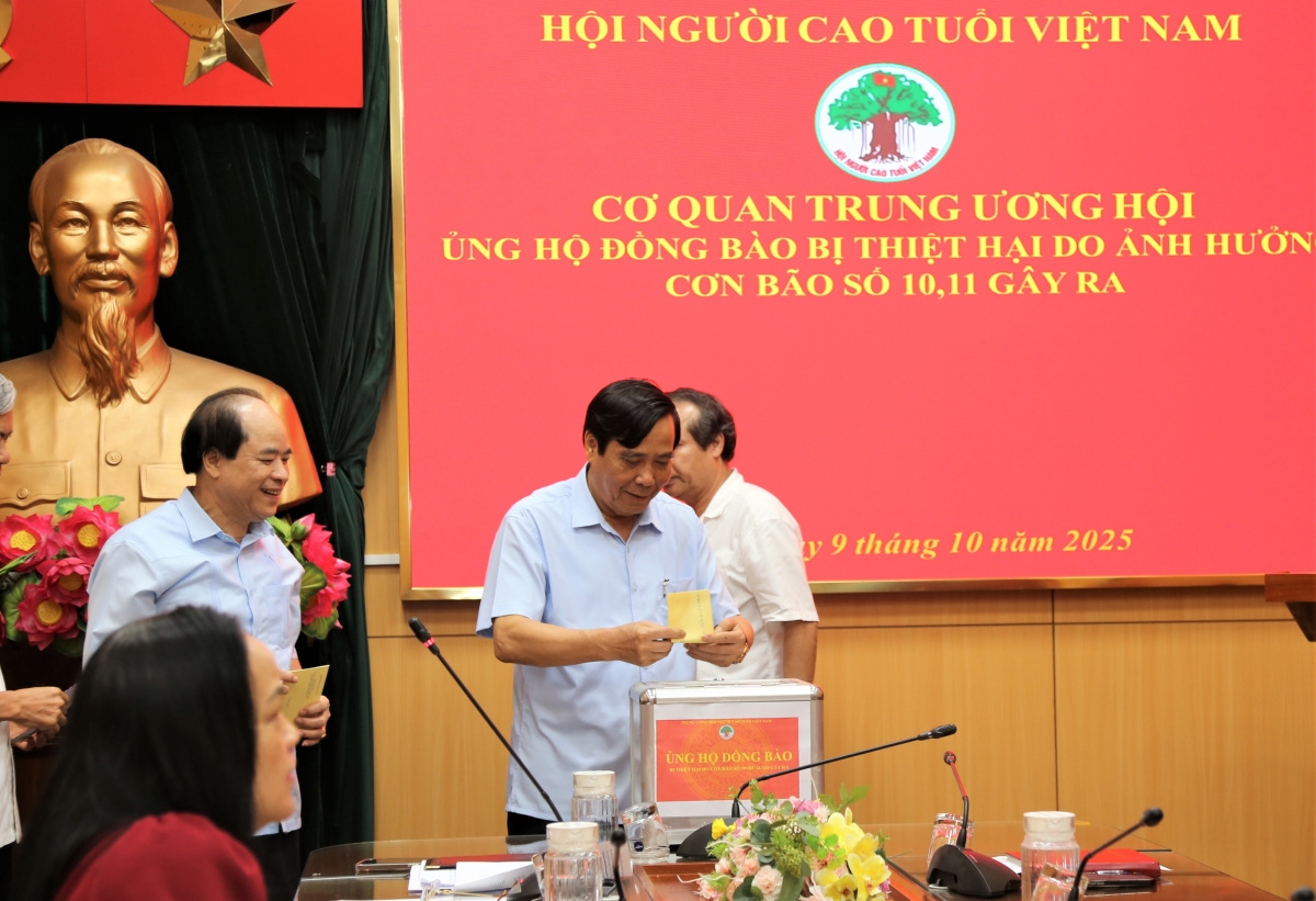 Phát huy truyền thống nhân ái, sẻ chia cùng đồng bào vùng bão lũ