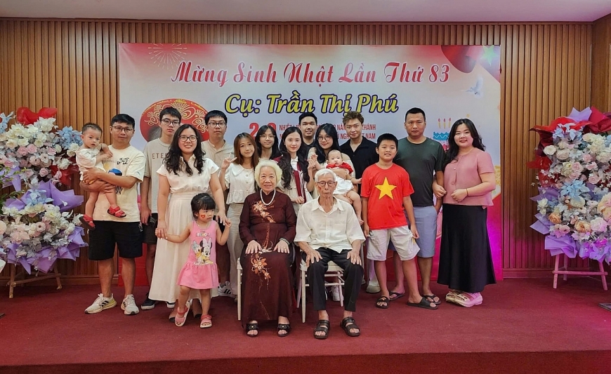 Phát huy tốt vai trò “Cây cao bóng cả” trong gia đình, cộng đồng