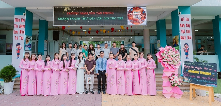 Tin rằng, mỗi cuốn sách, mỗi không gian trong thư viện sẽ mở ra một cánh cửa tri thức và khơi gợi trí tưởng tượng vô hạn cho trẻ