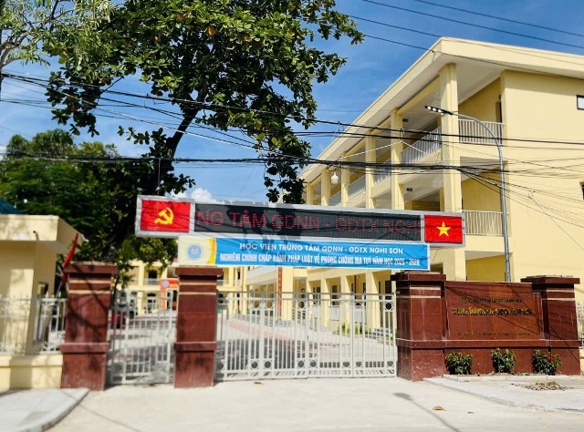 TRung tâm GDNN-GDTX Nghi Sơn, tỉnh Thnha Hóa