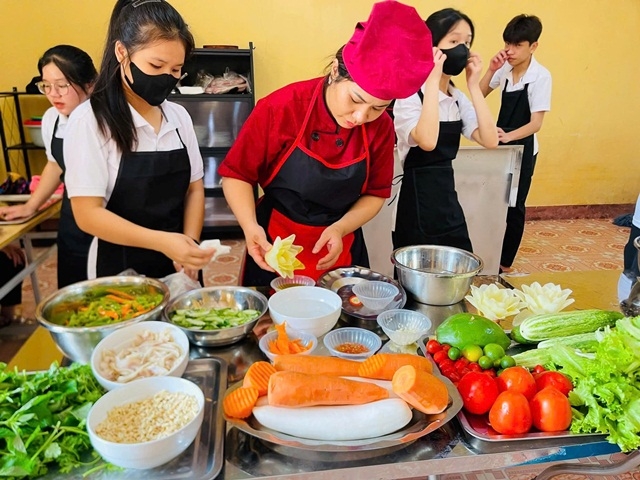 Công tác đào tạo nghề giúp học sinh hướng nghiệp cho tương lai