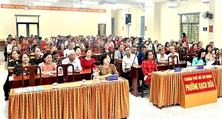 Quang cảnh Lễ phát động Tháng hành động vì NCT Việt Nam phường Rạch Dừa