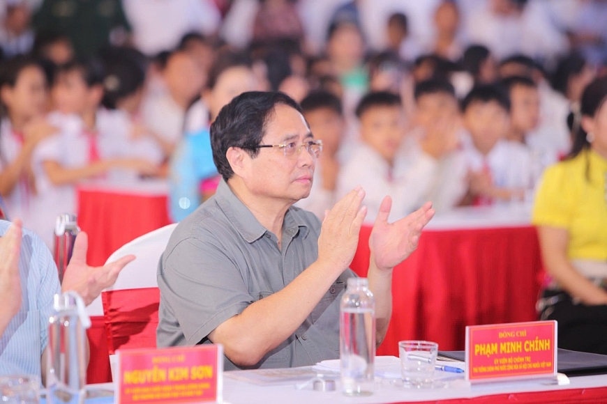 Thủ tướng Chính phủ dự lễ khởi công xây dựng trường liên cấp bán trú ở xã biên giới Thanh Hóa
