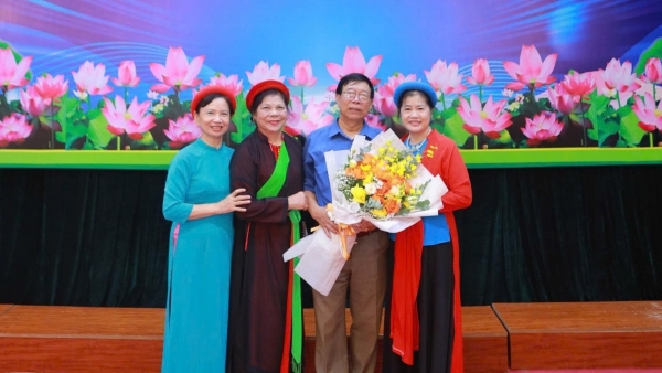 Nghệ nhân cao tuổi Lê Cần, người truyền dạy quan họ cho mai sau