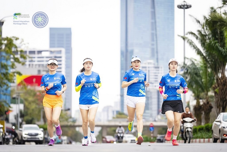 Các VĐV tham gia Standard Chartered Marathon Di sản Hà Nội 2025 sẽ được chạy trên con phố Văn Cao đặc biệt