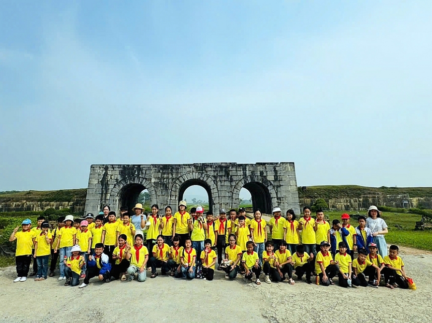 Khơi dậy tình yêu di sản qua cuộc thi ‘Em là hướng dẫn viên di sản quê em’