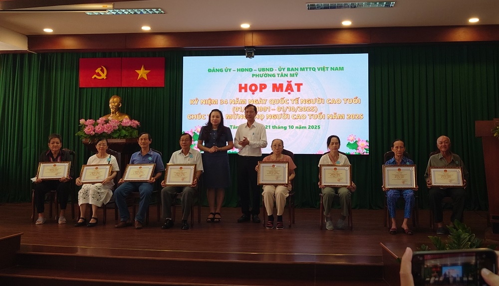 Phường Tân Mỹ, TP. Hồ Chí Minh: Tri ân, tôn vinh người cao tuổi, lan tỏa đạo lý “Uống nước nhớ nguồn”