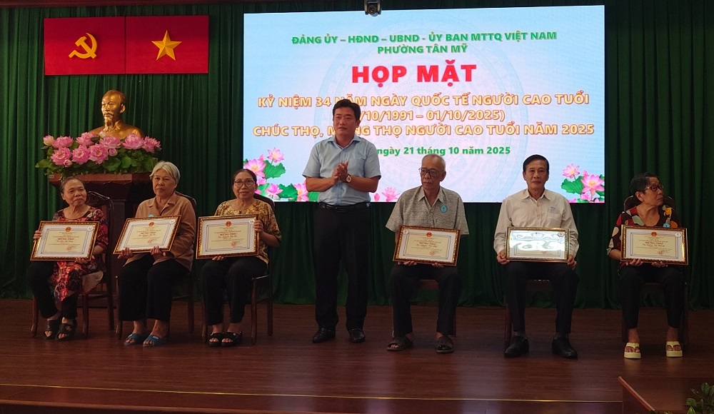 Phường Tân Mỹ, TP. Hồ Chí Minh: Tri ân, tôn vinh người cao tuổi, lan tỏa đạo lý “Uống nước nhớ nguồn”