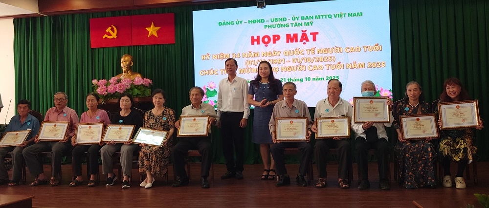 Phường Tân Mỹ, TP. Hồ Chí Minh: Tri ân, tôn vinh người cao tuổi, lan tỏa đạo lý “Uống nước nhớ nguồn”
