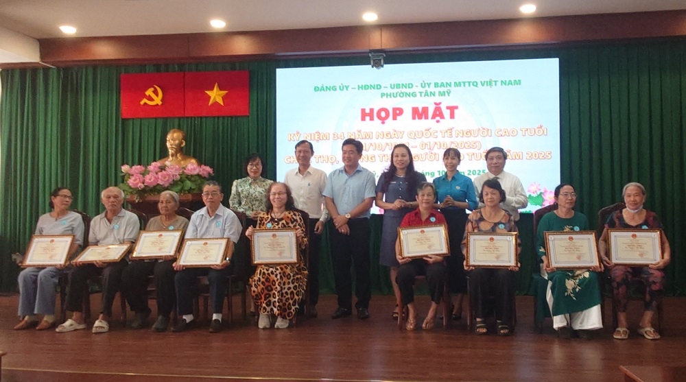 Phường Tân Mỹ, TP. Hồ Chí Minh: Tri ân, tôn vinh người cao tuổi, lan tỏa đạo lý “Uống nước nhớ nguồn”