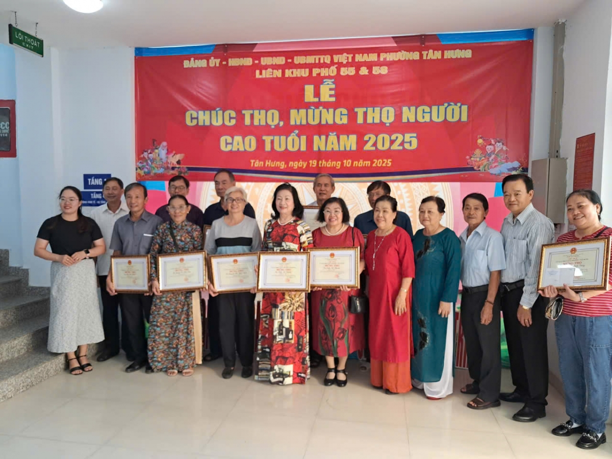 Phường Tân Hưng, TP. Hồ Chí Minh chúc thọ, mừng thọ người cao tuổi năm 2025