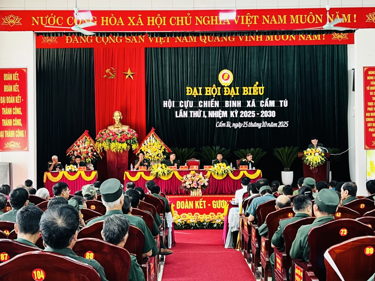 Toàn cảnh Đại hội Hội Cựu chiến binh xã Cẩm Tú