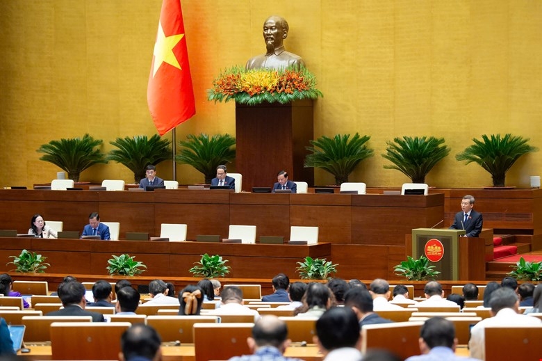 Quốc hội làm việc tại Hội trường nghe Tờ trình về dự án Luật Phá sản (sửa đổi) sáng ngày 23/10.