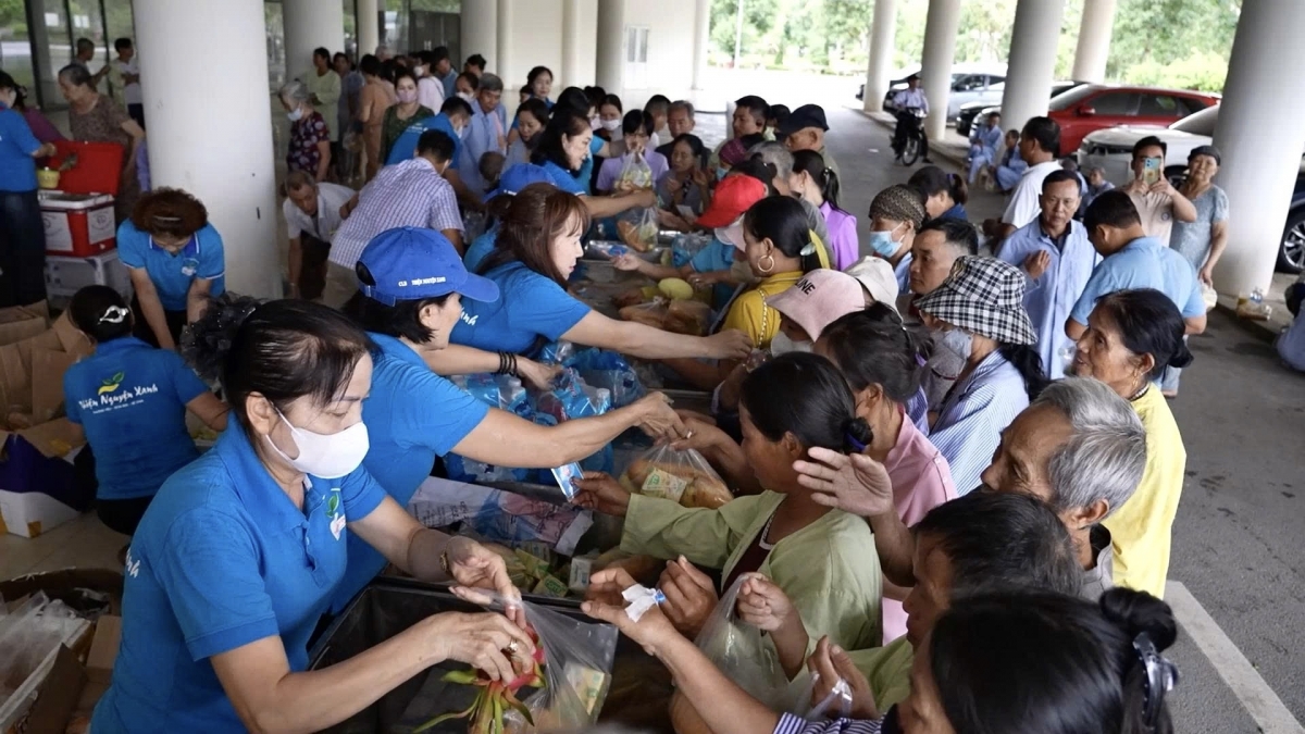 “Thiện nguyện Xanh” tặng 850 suất ăn miễn phí cho bệnh nhân mỗi tuần tại Thanh Hóa