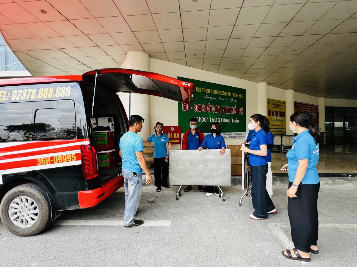 “Thiện nguyện Xanh” tặng 850 suất ăn miễn phí cho bệnh nhân mỗi tuần tại Thanh Hóa