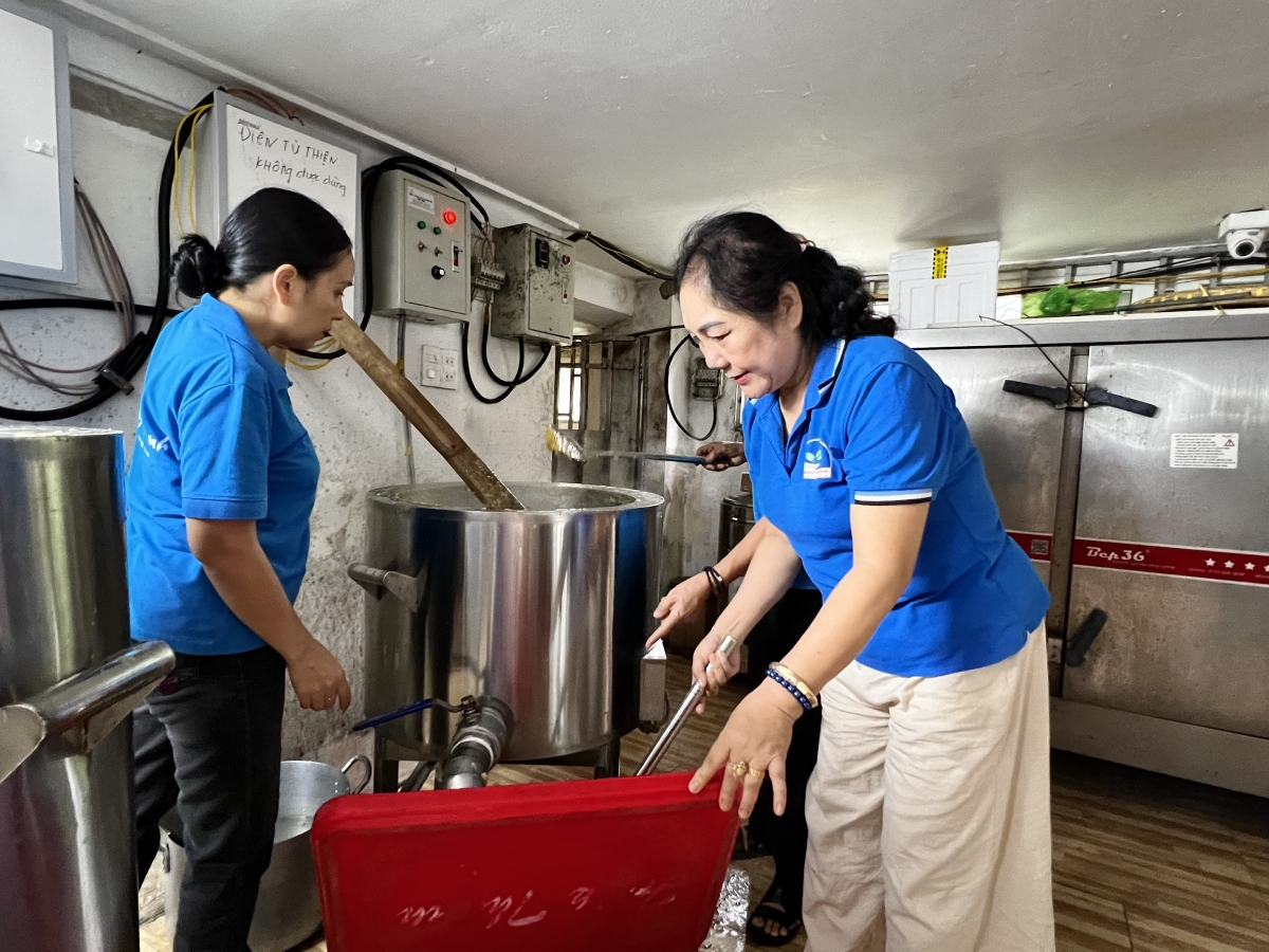 “Thiện nguyện Xanh” tặng 850 suất ăn miễn phí cho bệnh nhân mỗi tuần tại Thanh Hóa