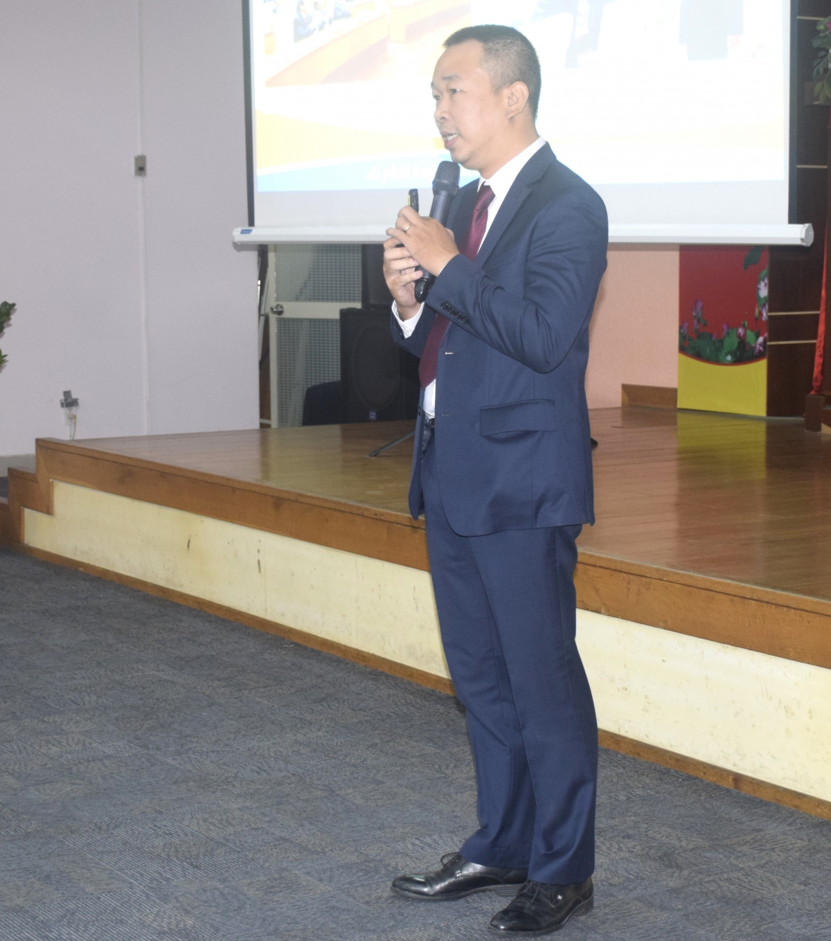 TS. Nguyễn Tiến Đạt chia sẻ tại hội nghị tập huấn về thực hành kinh doanh có trách nhiệm trong lĩnh vực khoa học và công nghệ năm 2025