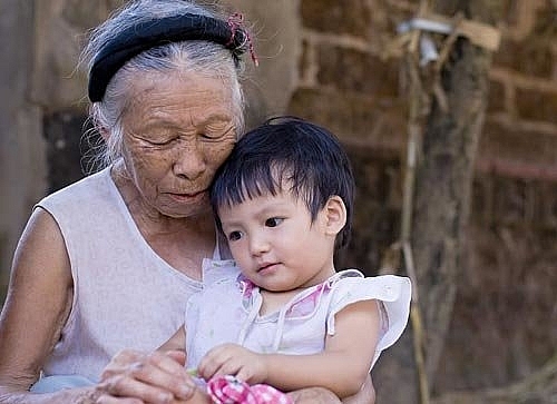 “Đi thưa về gửi”, nét đẹp văn hoá trong gia đình đang bị mai một