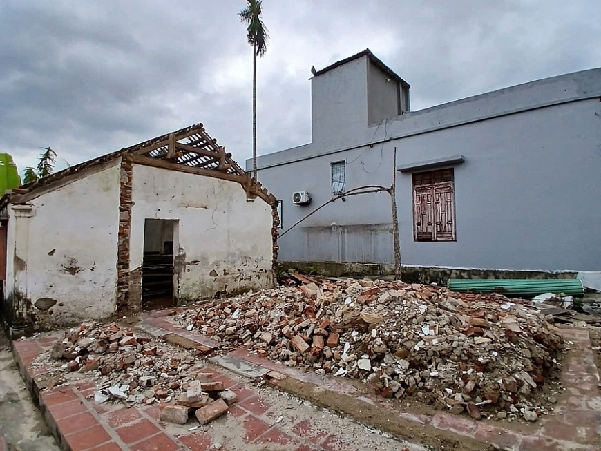 Hỗ trợ đồng bào tái thiết cuộc sống sau thiên tai