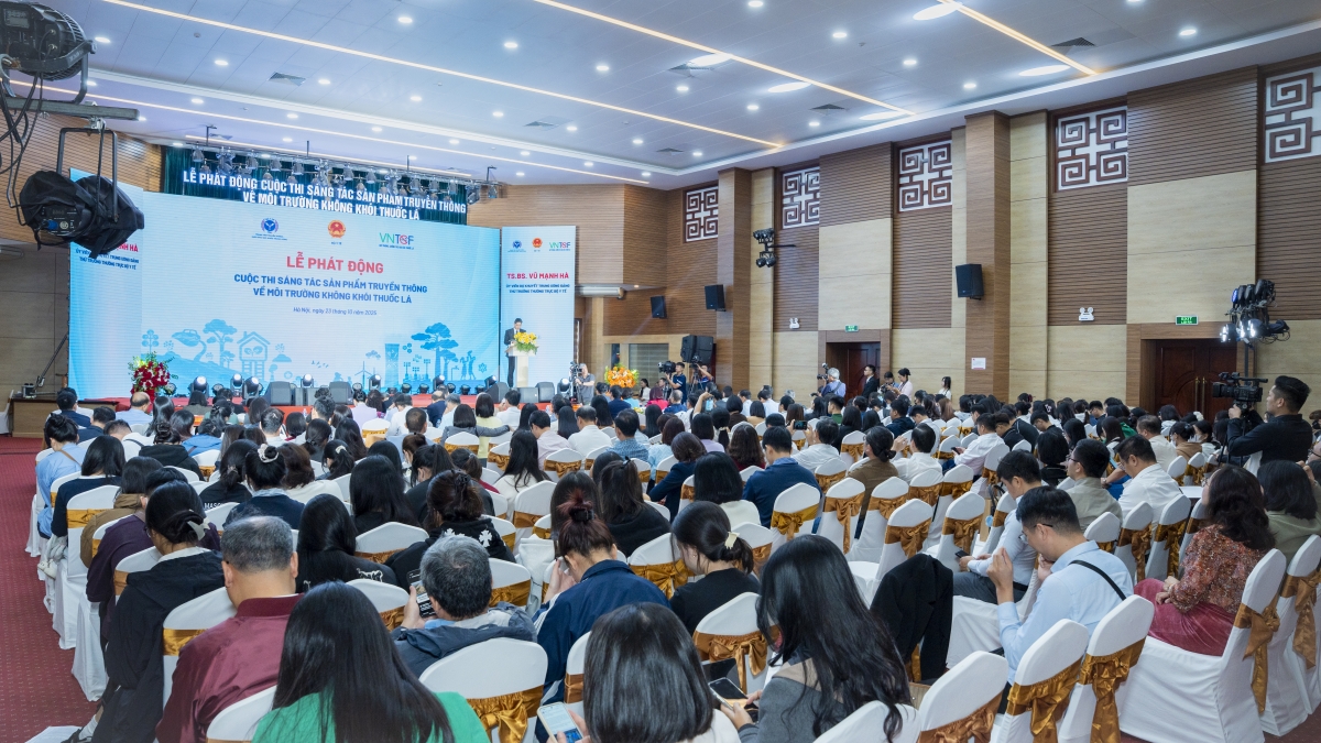 Các đại biểu tham dự Lễ phát động cuộc thi