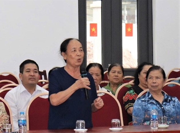 Đại biểu tham luận tại Hội nghị