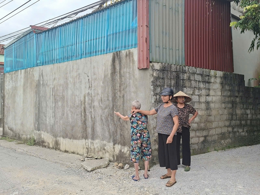 Yêu cầu chia di sản thừa kế và hủy Giấy chứng nhận quyền sử dụng đất