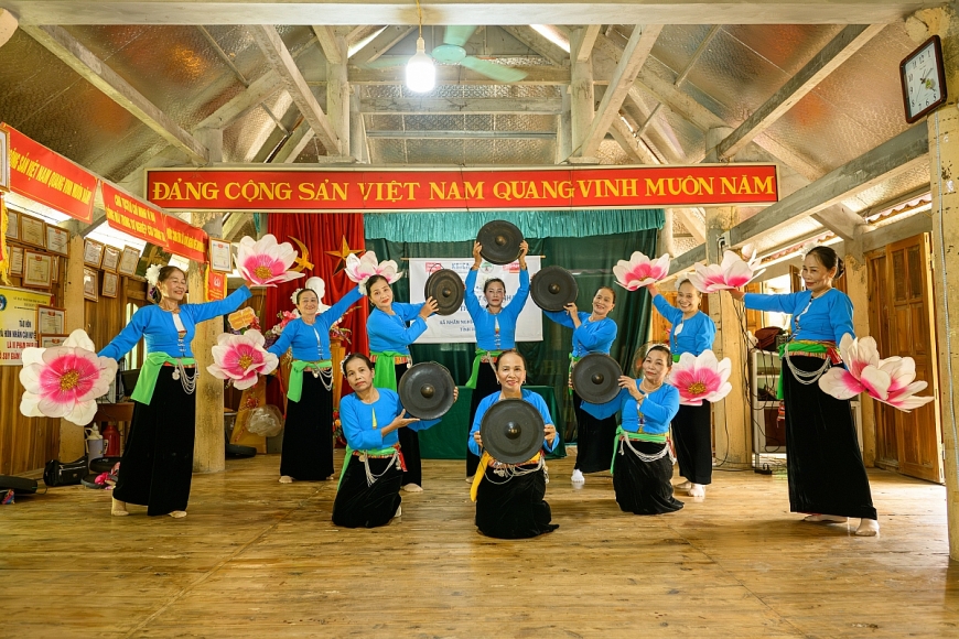 Câu lạc bộ Liên thế hệ Tự giúp nhau - Điểm tựa của người cao tuổi