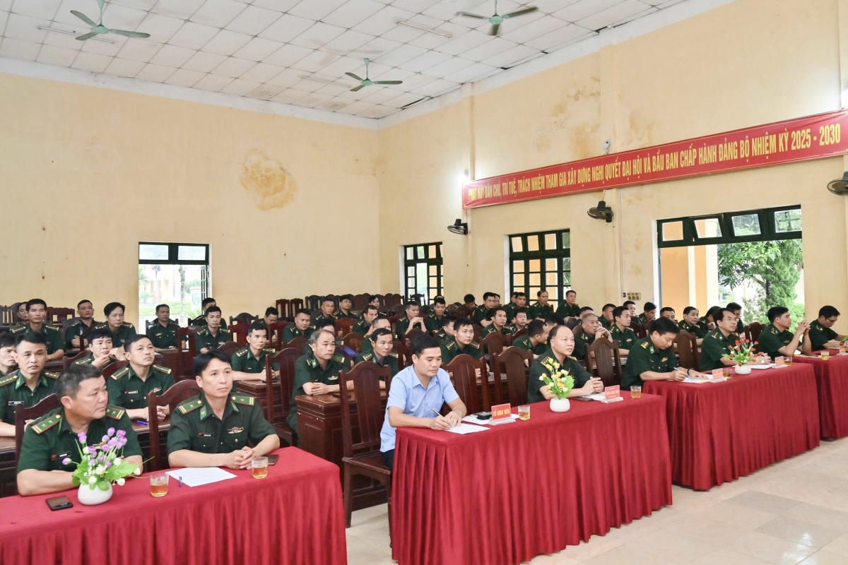 Lớp học sáng 30-10-2025 có 60 học viên là cán bộ, chiến sĩ Bộ đội Biên phòng đang công tác tại khu vực biên giới miền núi tỉnh Thanh Hóa