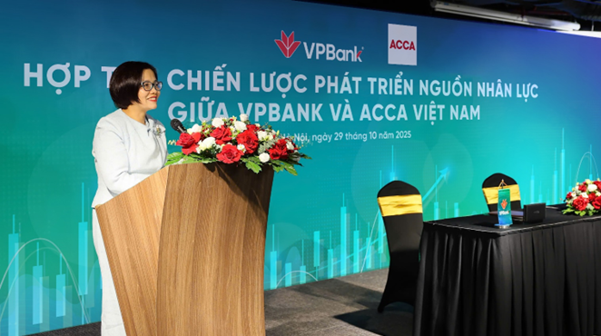 Đại diện VPBank chia sẻ tại sự kiện