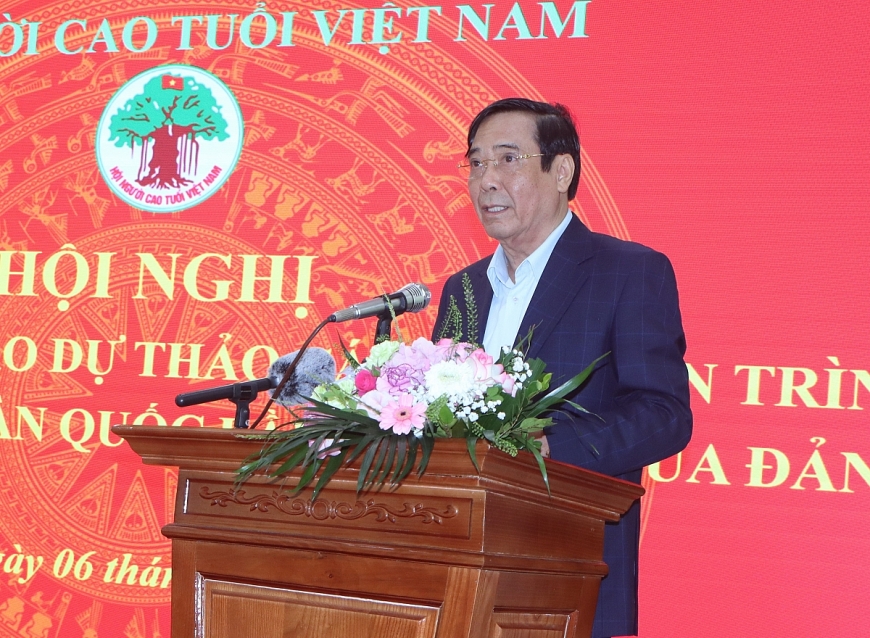 Cần có quan điểm thống nhất, cơ chế, chính sách đủ mạnh để NCT tiếp tục cống hiến nhiều hơn(*)