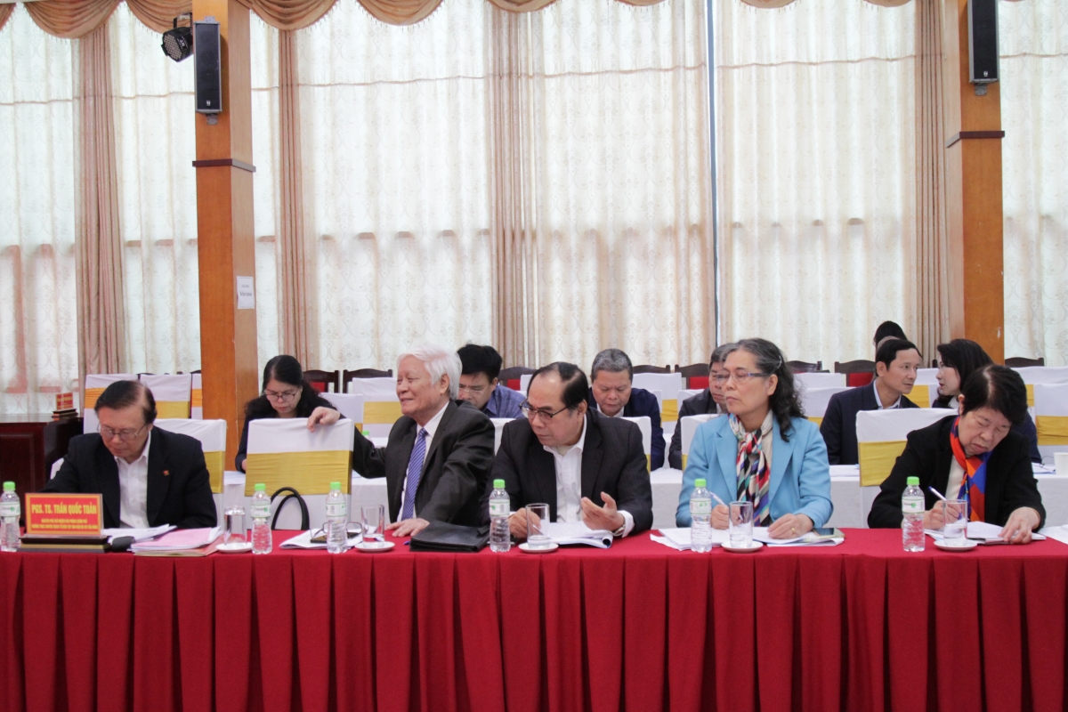 Đưa nội dung “chăm sóc, phát huy vai trò NCT” vào Chương trình hành động của hệ thống chính trị(*)