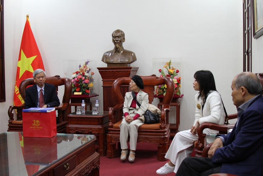 NCT Việt kiều Đức hỗ trợ hội viên trong nước khắc phục hậu quả thiên tai