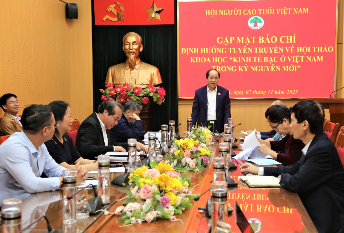 Quang cảnh buổi gặp mặt