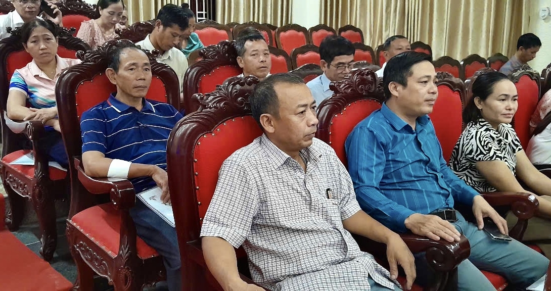 Người dân trên đọa bàn tỉnh Thanh Hóa tichsc cực tham gia Hội nghị tuyên truyền, nhận diện kinh doanh đa cấp bất chính do Sở Công thương Thanh Hóa tổ chức