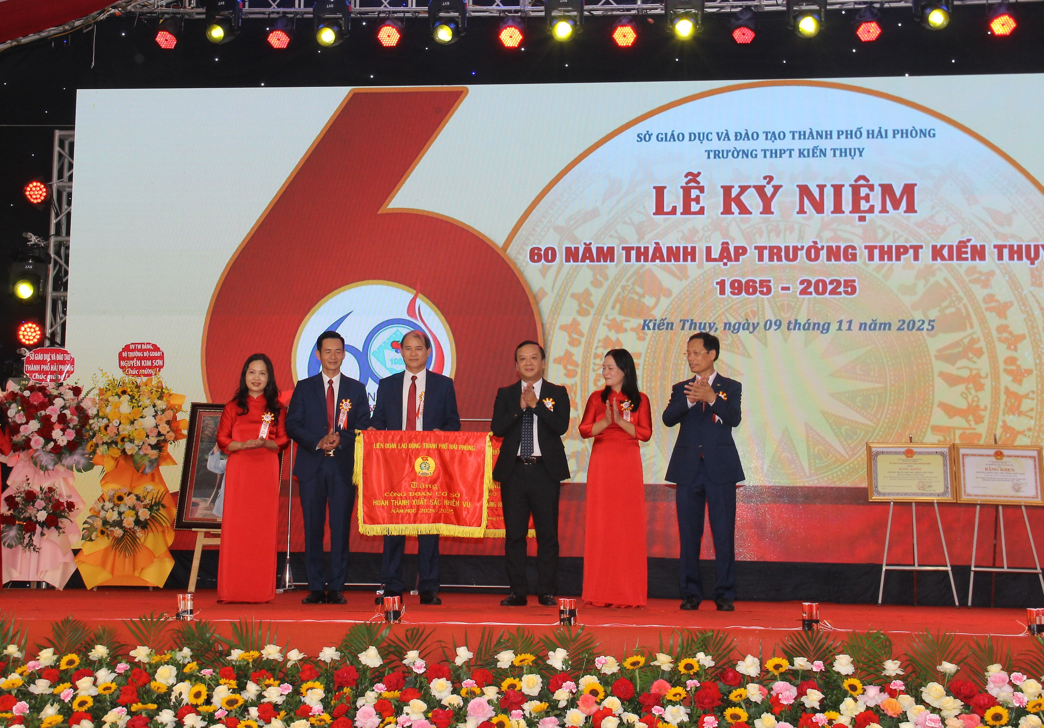 Trường THPT Kiến Thụy: Tự hào mái trường bên dòng Đa Độ