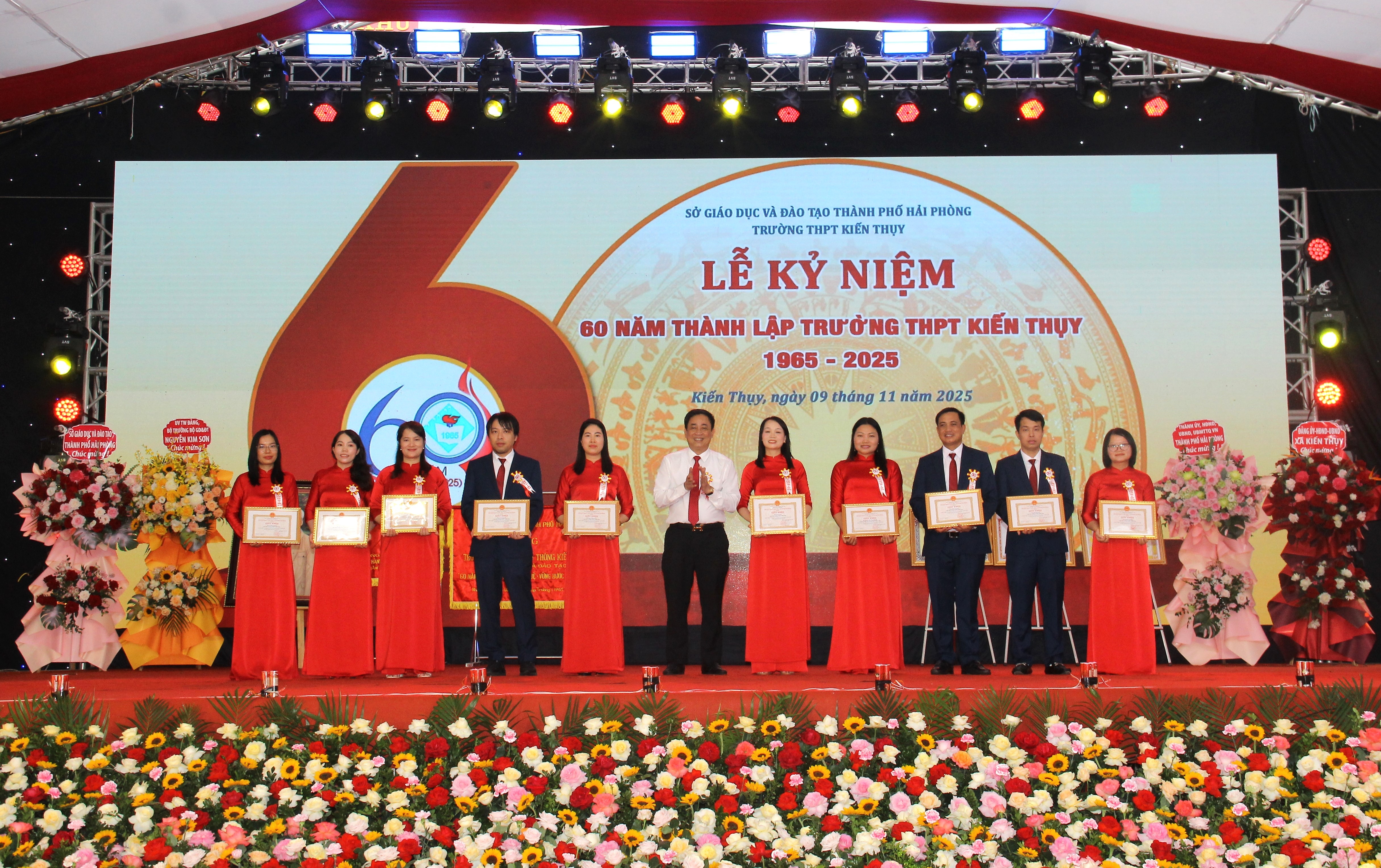 Trường THPT Kiến Thụy: Tự hào mái trường bên dòng Đa Độ