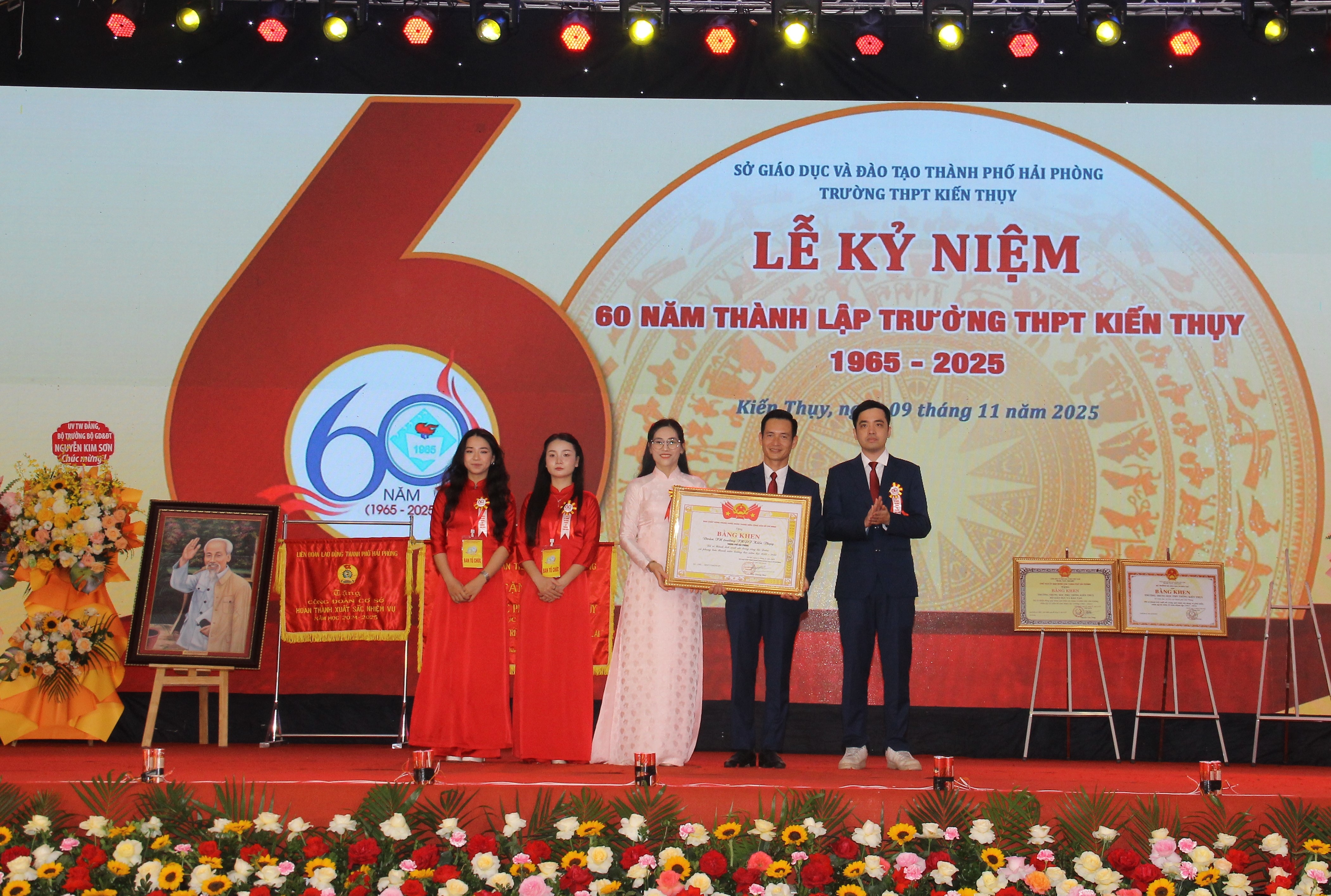 Trường THPT Kiến Thụy: Tự hào mái trường bên dòng Đa Độ