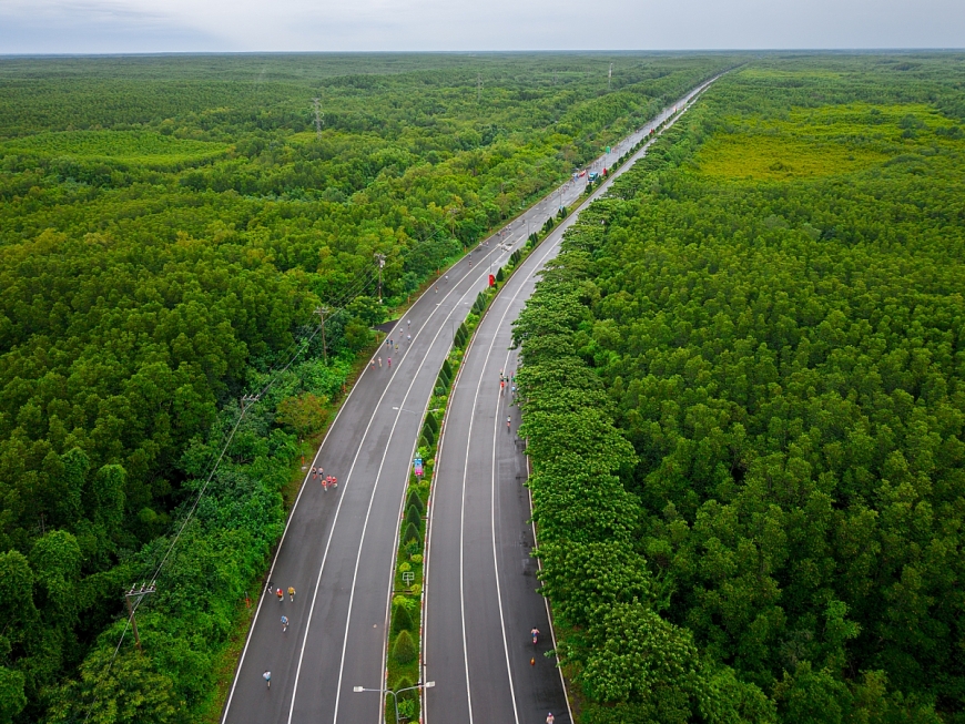 HDBank Green Marathon 2025: 4.000 đôi chân đánh thức rừng ngập mặn, lan tỏa kỷ nguyên số