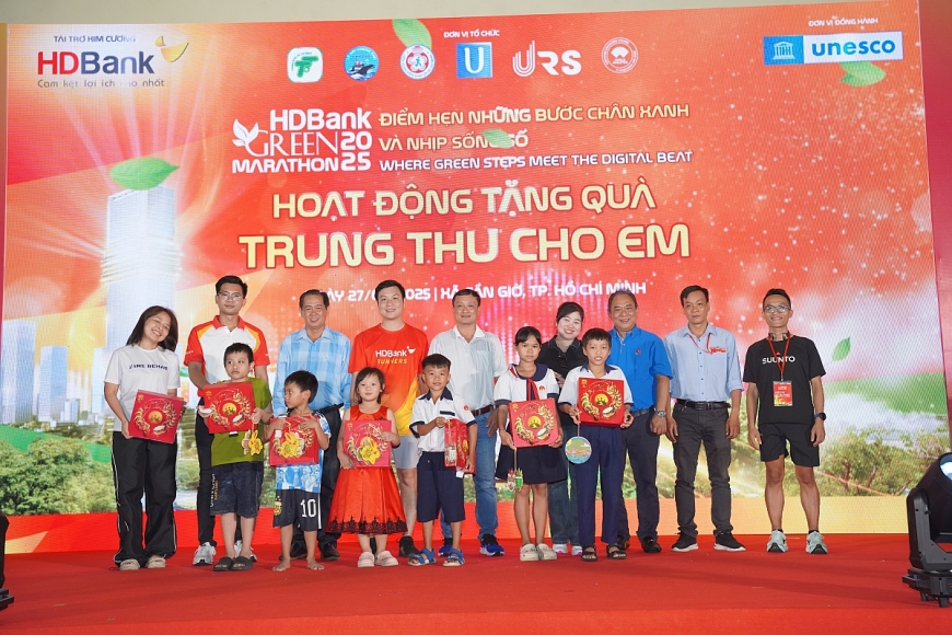 HDBank Green Marathon 2025: 4.000 đôi chân đánh thức rừng ngập mặn, lan tỏa kỷ nguyên số