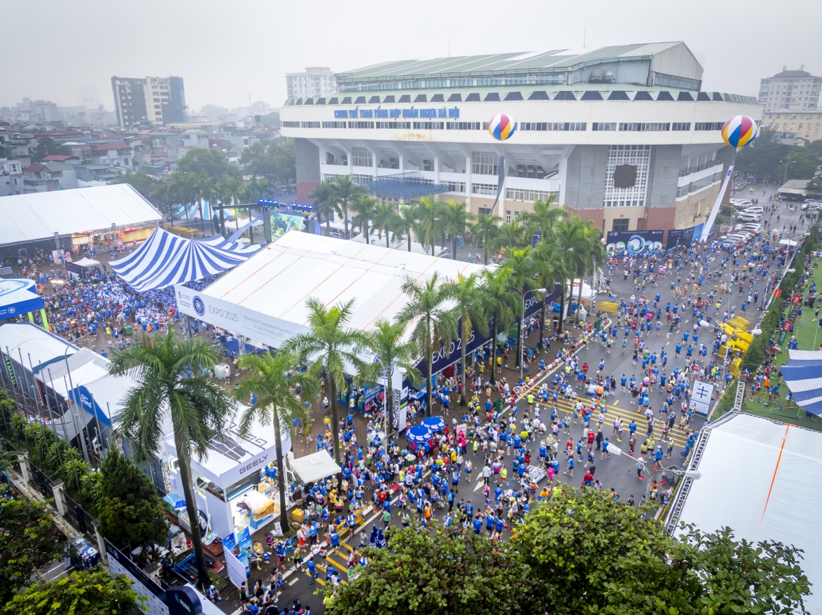 Toàn cảnh Cung thể thao Quần Ngựa những ngày diễn ra giải chạy