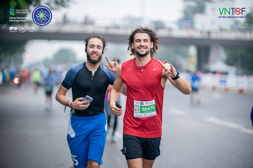 Giải Marathon Quốc tế Di sản Hà Nội - Thu hút nhiều runner cao tuổi