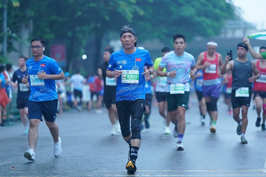 Giải Marathon Quốc tế Di sản Hà Nội - Thu hút nhiều runner cao tuổi