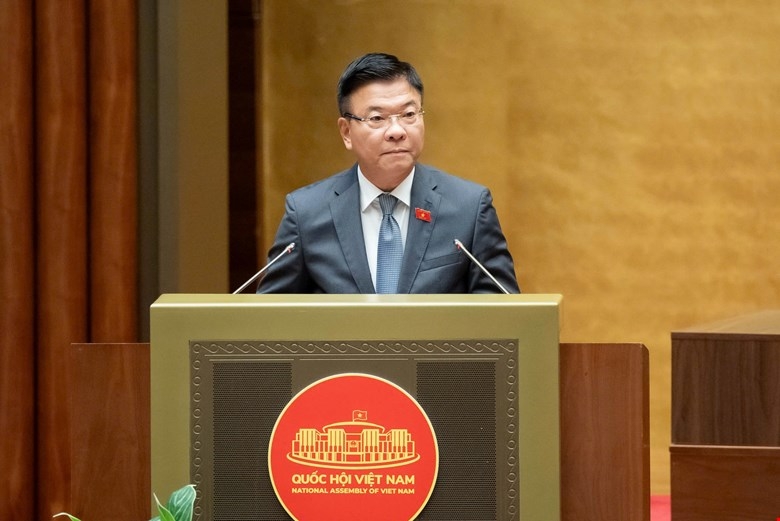 Phó Thủ tướng Lê Thành Long giải trình, tiếp thu ý kiến đại biểu Quốc hội về dự thảo Nghị quyết của Quốc hội về Kế hoạch phát triển kinh tế - xã hội năm 2026