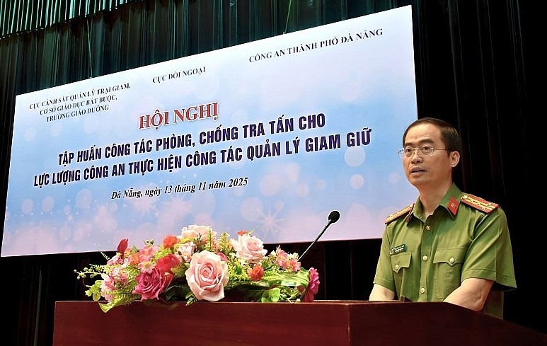 Đại tá Nguyễn Hoa Chi, Phó Cục trưởng Cục Đối ngoại phát biểu khai mạc Hội nghị.
