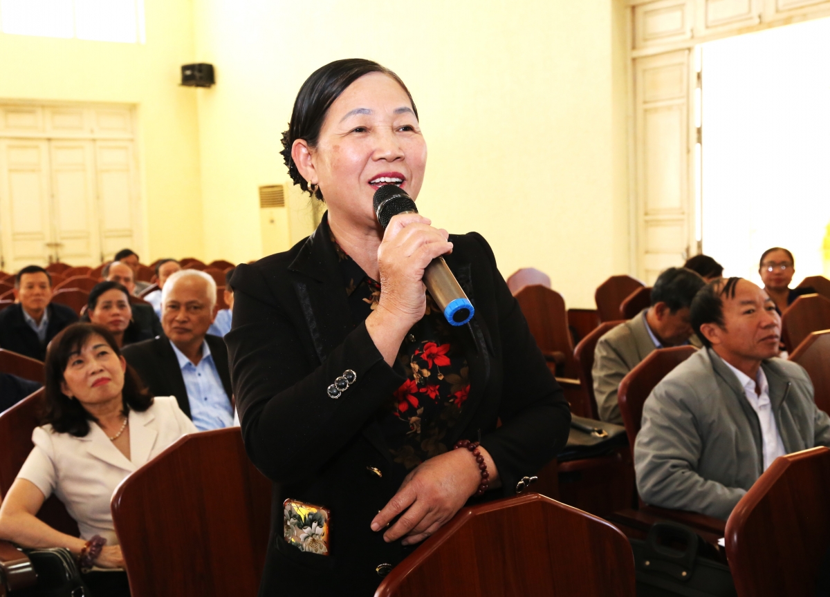 Bà Nguyễn Thị Hiền, Chủ tịch Hội NCT xã Tân Yên phát biểu